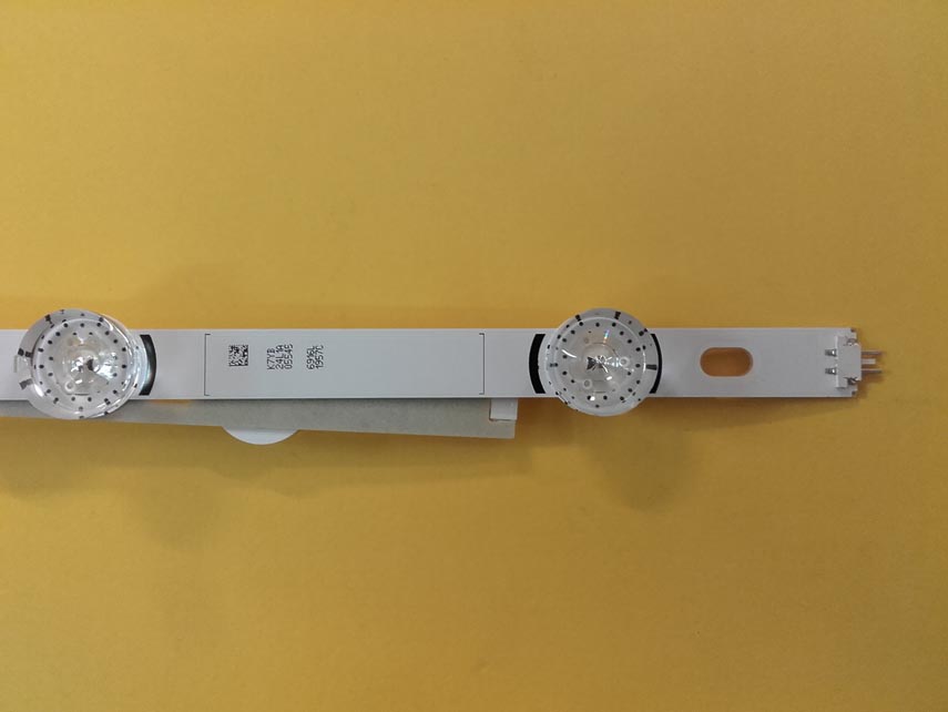 LED ��������� �� ��������� LC420DUH (0.00��) LED ��������� �� ��������� LC4