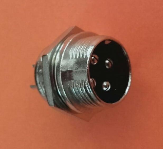 ���������� ����� �������� �� �����, 4 ����, MIC334 (1.65��) ���������� �������� ����� �� �
